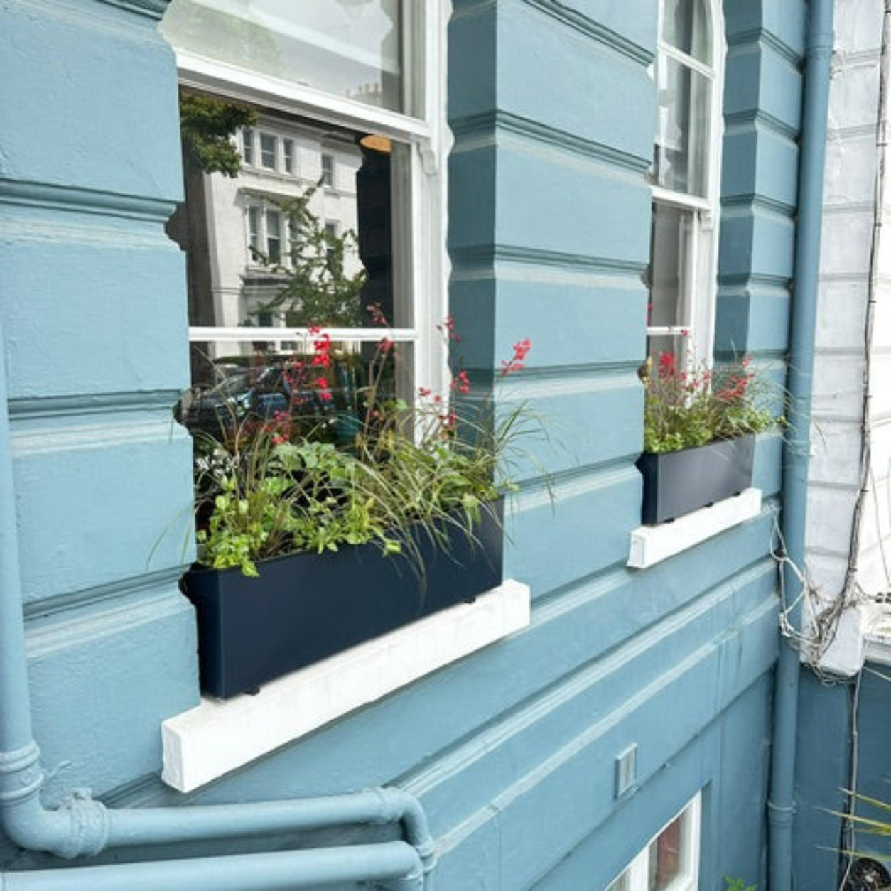 london town house slate blue planters